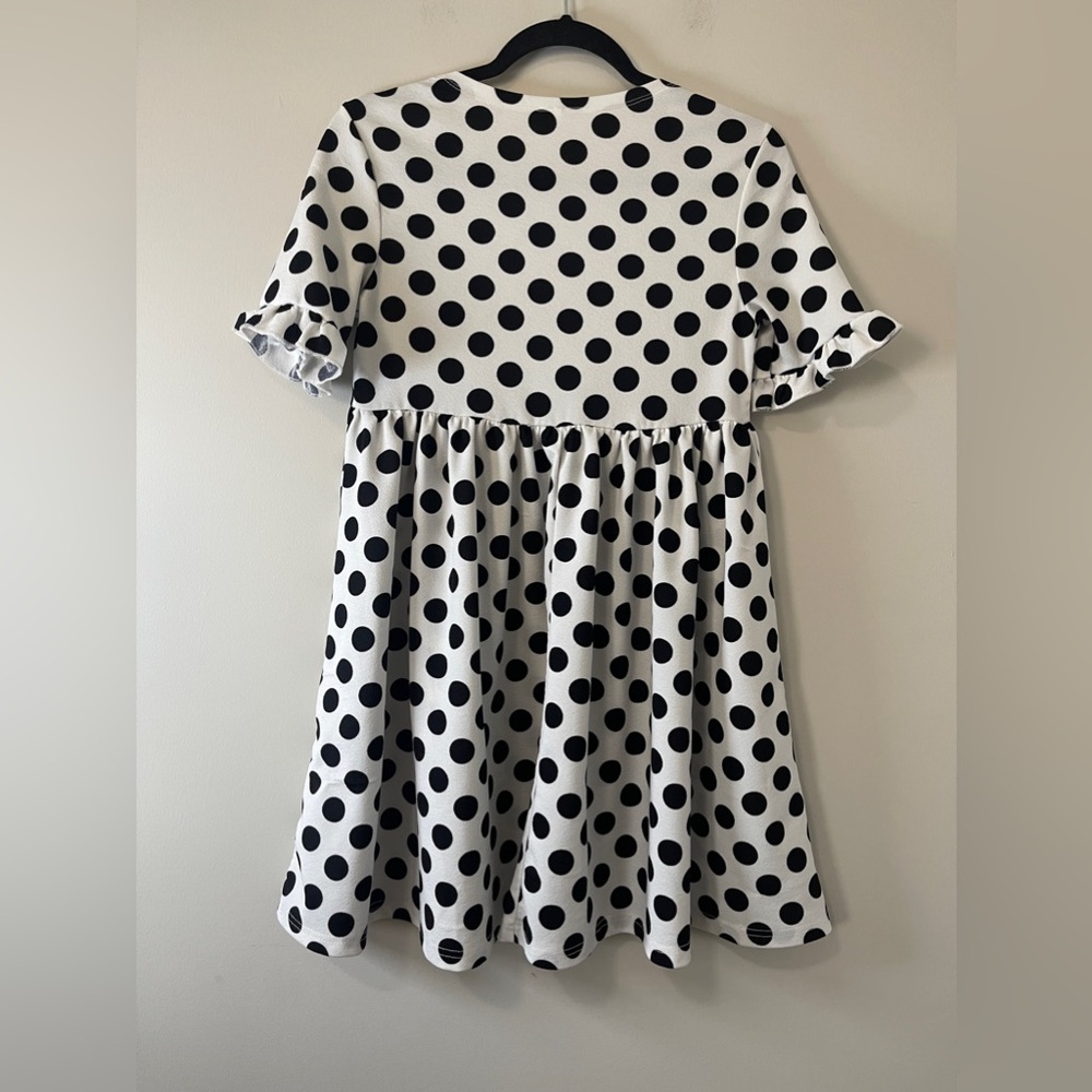 H&M Womens Dress Size XS White and Black Polkadots Ruffled Fit & Flare - Picture 3 of 11